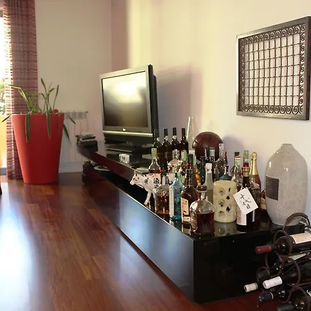 Luxury W/ Garage Apartament Lizbona